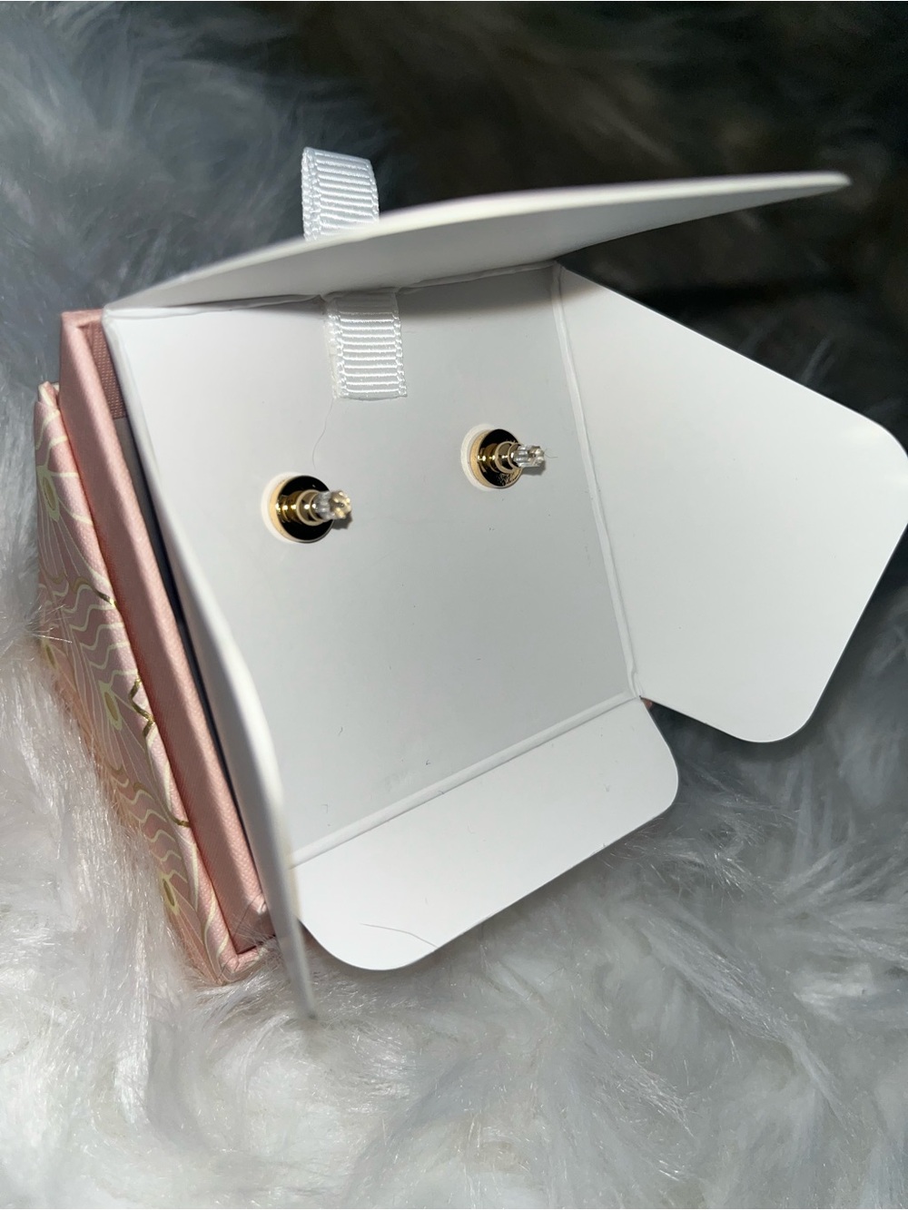 House of Harlow 1960 Gold Bow Glass Pearl Drop Earrings 1.5” | New in Box - Picture 5 of 5